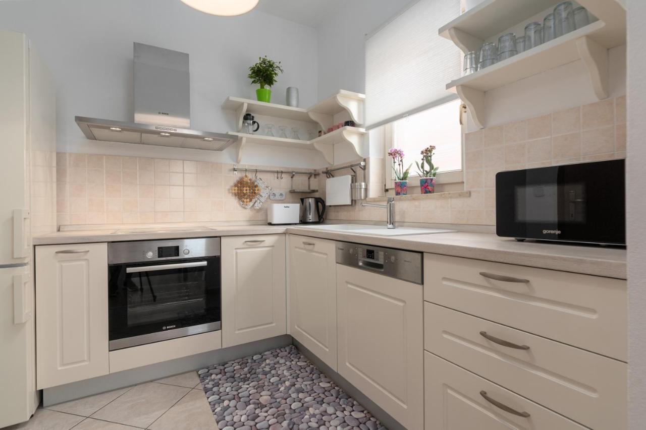 Apartment Morena Porec Bagian luar foto