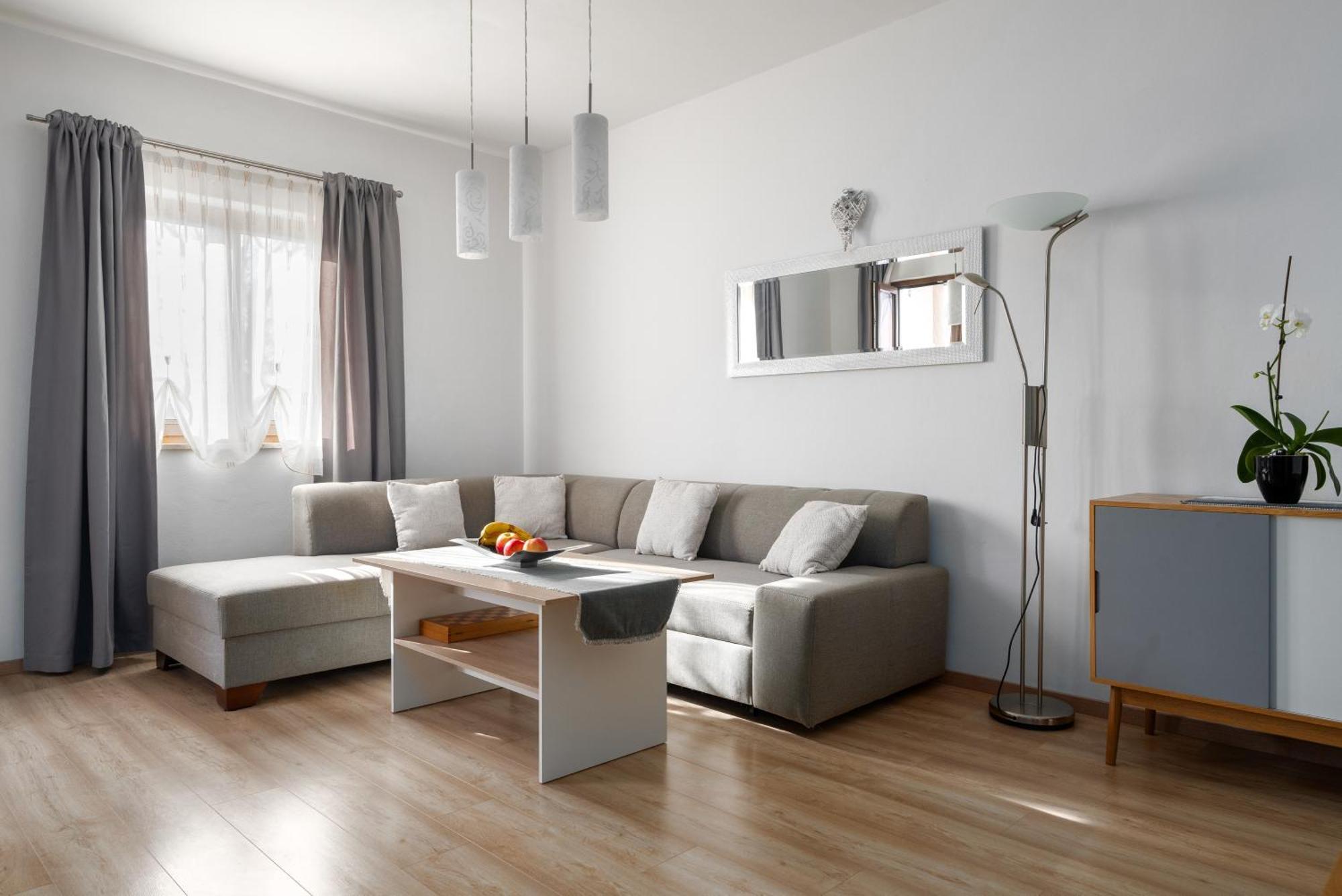 Apartment Morena Porec Bagian luar foto